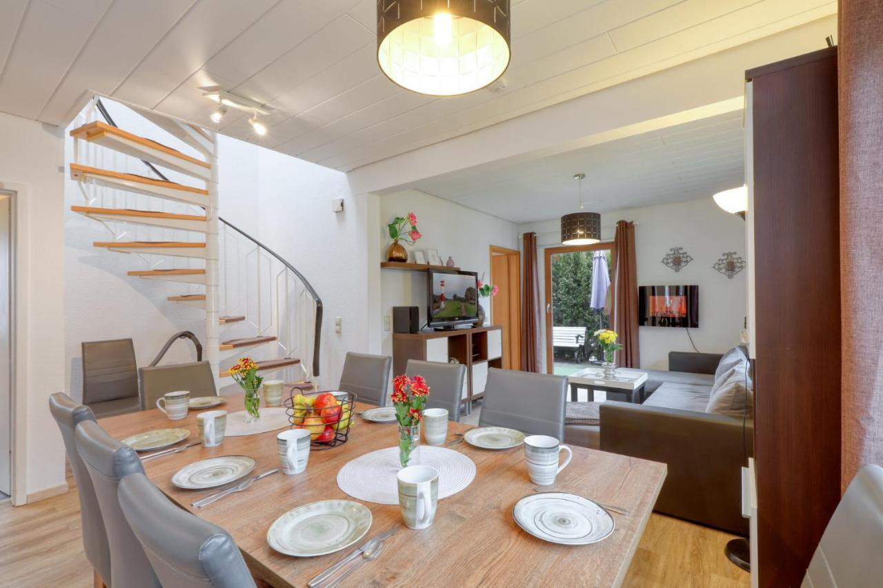 Seepark Kirchheim Ferienhaus Bei Diane Mit Sauna 외부 사진